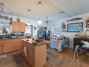 2710 SW 28th Ct, Miami FL 33133