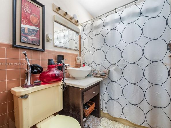 11351 SW 52nd Ter, Miami FL 33165