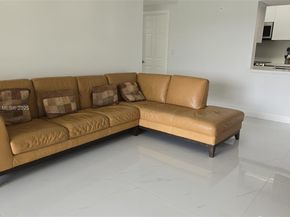 230 SW 117th Ter, Pembroke Pines FL 33025
