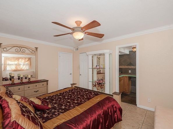 3990 NW 42nd Ave 302, Lauderdale Lakes FL 33319
