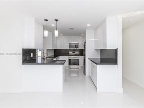 6610 Cody St, Hollywood FL 33024