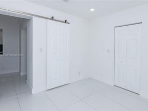 6610 Cody St, Hollywood FL 33024