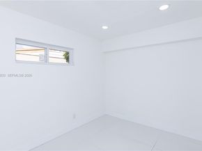 6610 Cody St, Hollywood FL 33024