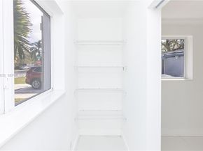 6610 Cody St, Hollywood FL 33024