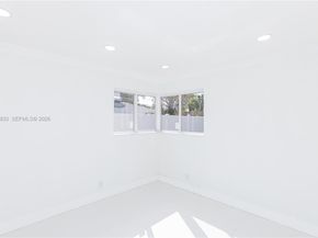 6610 Cody St, Hollywood FL 33024