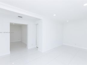 6610 Cody St, Hollywood FL 33024