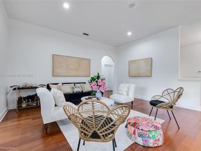 17050 SW 90th Ave, Palmetto Bay FL 33157