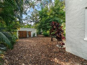 828 NW 9th Ave, Miami FL 33136