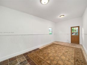 828 NW 9th Ave, Miami FL 33136