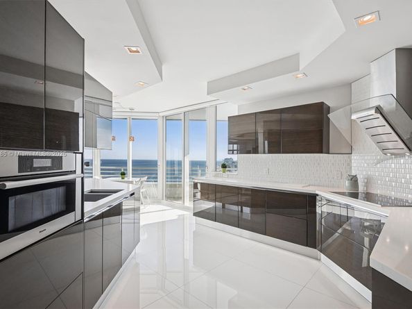 1700 S Ocean Blvd 20B, Lauderdale By The Sea FL 33062