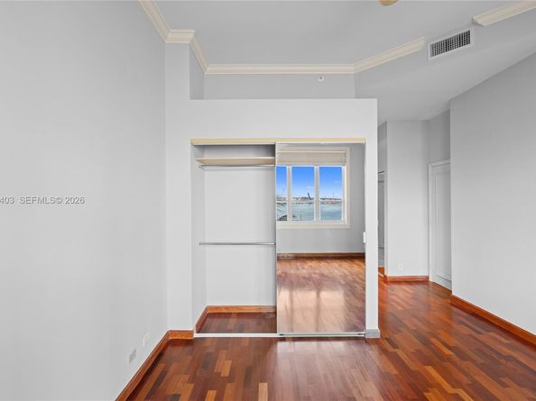 888 Brickell Key Dr 408, Miami FL 33131