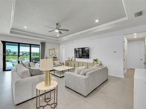 2340 Rollingwood Ct, Oakland Park FL 33309