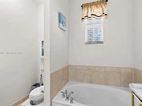 6959 Julia Gardens Dr, Coconut Creek FL 33073