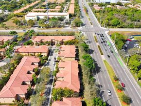 6959 Julia Gardens Dr, Coconut Creek FL 33073