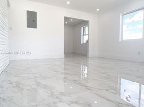 1013 NW 1st Ave, Hallandale Beach FL 33009