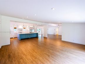 8845 SW 116th St, Miami FL 33176