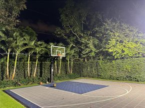 8845 SW 116th St, Miami FL 33176
