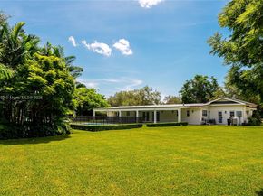 8845 SW 116th St, Miami FL 33176