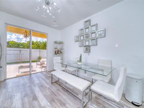 2101 NE 37th Ter, Homestead FL 33033