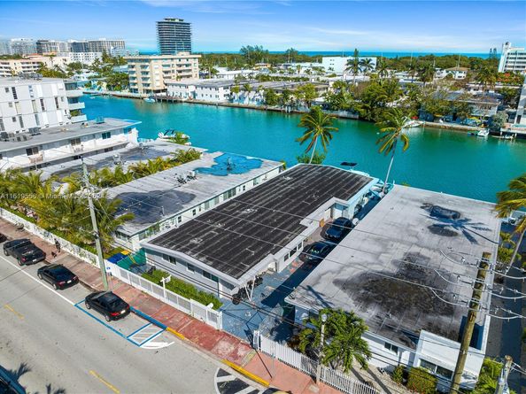 8221 Crespi Blvd, Miami Beach FL 33141