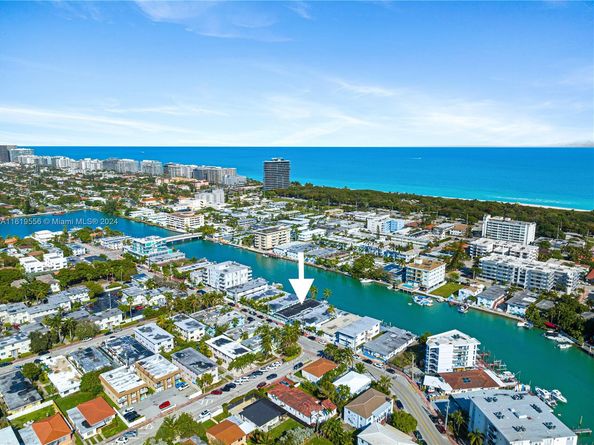8221 Crespi Blvd, Miami Beach FL 33141