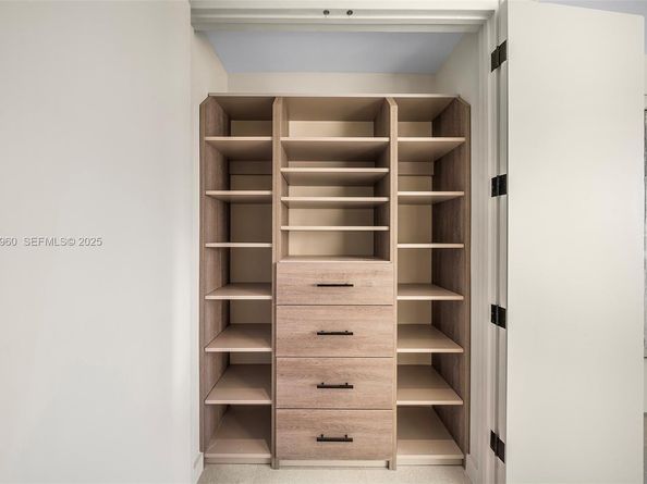 3 Island Ave 09H, Miami Beach FL 33139