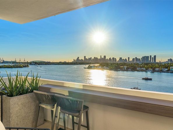 3 Island Ave 09H, Miami Beach FL 33139