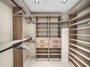 3 Island Ave 09H, Miami Beach FL 33139