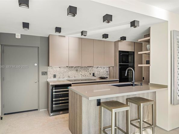 3 Island Ave 09H, Miami Beach FL 33139