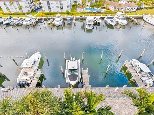 3131 NE 188th St PH11210, Aventura FL 33180