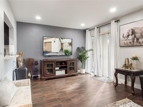 4289 N 76th Ave, Davie FL 33024