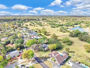 9300 E Calusa Club Dr, Miami FL 33186