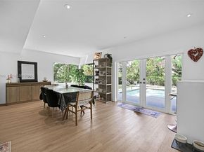 9300 E Calusa Club Dr, Miami FL 33186