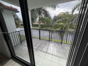 11330 SW 16th St 11330, Pembroke Pines FL 33025