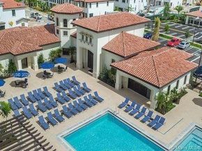 11330 SW 16th St 11330, Pembroke Pines FL 33025