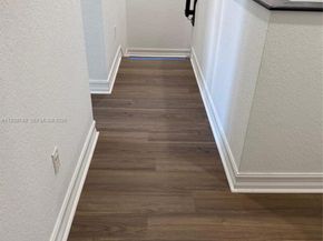 11330 SW 16th St 11330, Pembroke Pines FL 33025