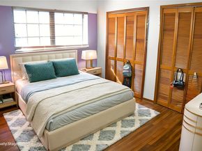 20040 E Oakmont Dr, Hialeah FL 33015