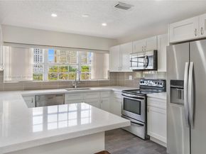 37 Majorca Ave 401, Coral Gables FL 33134