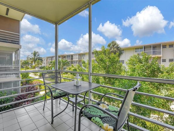 17090 NE 14th Ave 209, North Miami Beach FL 33162