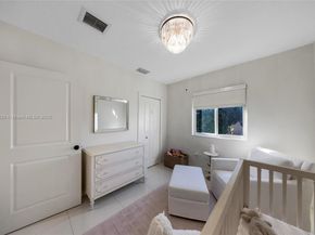 7271 NW 174th Ter 203, Hialeah FL 33015