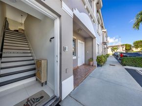 7271 NW 174th Ter 203, Hialeah FL 33015