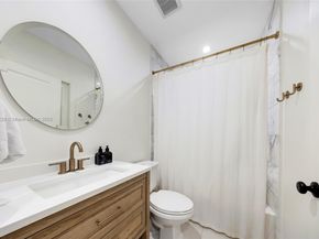 7271 NW 174th Ter 203, Hialeah FL 33015