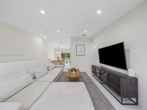 7271 NW 174th Ter 203, Hialeah FL 33015