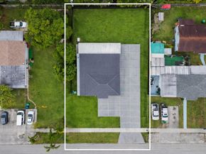 9365 SW 36th St, Miami FL 33165