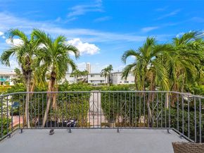 7320 Carlyle Ave, Miami Beach FL 33141