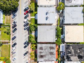 7320 Carlyle Ave, Miami Beach FL 33141
