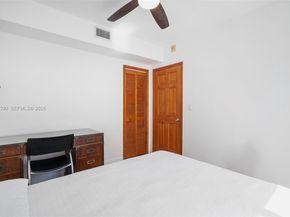 7207 Bay Dr 11, Miami Beach FL 33141