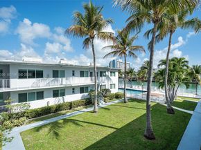 7207 Bay Dr 11, Miami Beach FL 33141