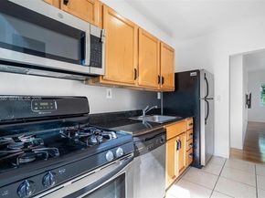 7207 Bay Dr 11, Miami Beach FL 33141