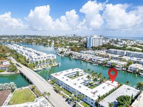 7207 Bay Dr 11, Miami Beach FL 33141